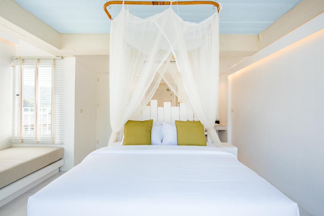 Baan Kangmung Hua Hin On The Beach Exterior photo
