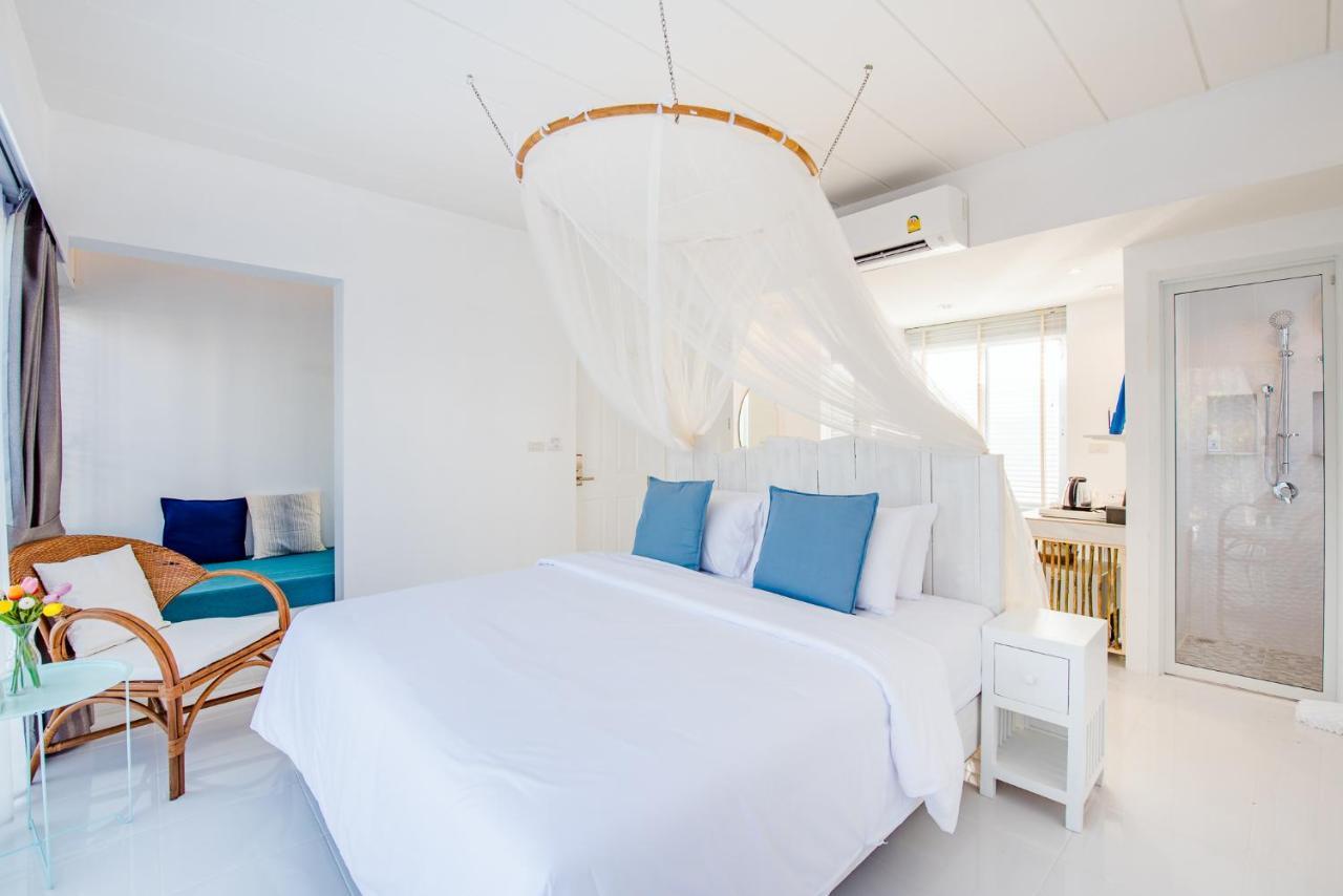 Baan Kangmung Hua Hin On The Beach Exterior photo